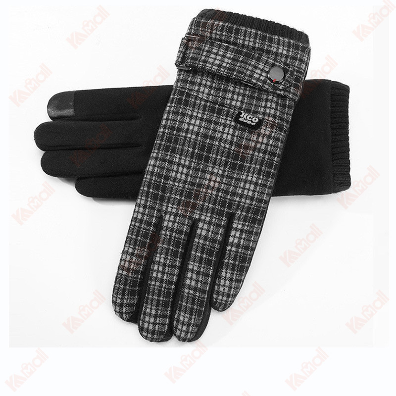 black and white winter thermal gloves